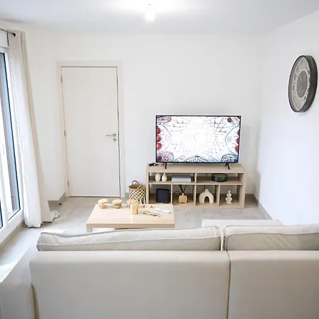 Apartment Beau T2 Dans Le Sud De Paris, Parking Gratuit *