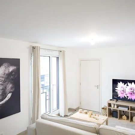 Apartment Beau T2 Dans Le Sud De Paris, Parking Gratuit Saint-Maur-des-Fosses